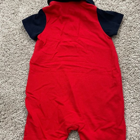 💙 Red Baby Gap Polo style One-piece with snaps on Shorts Size 18-24 Months 💙 - Picture 2 of 3